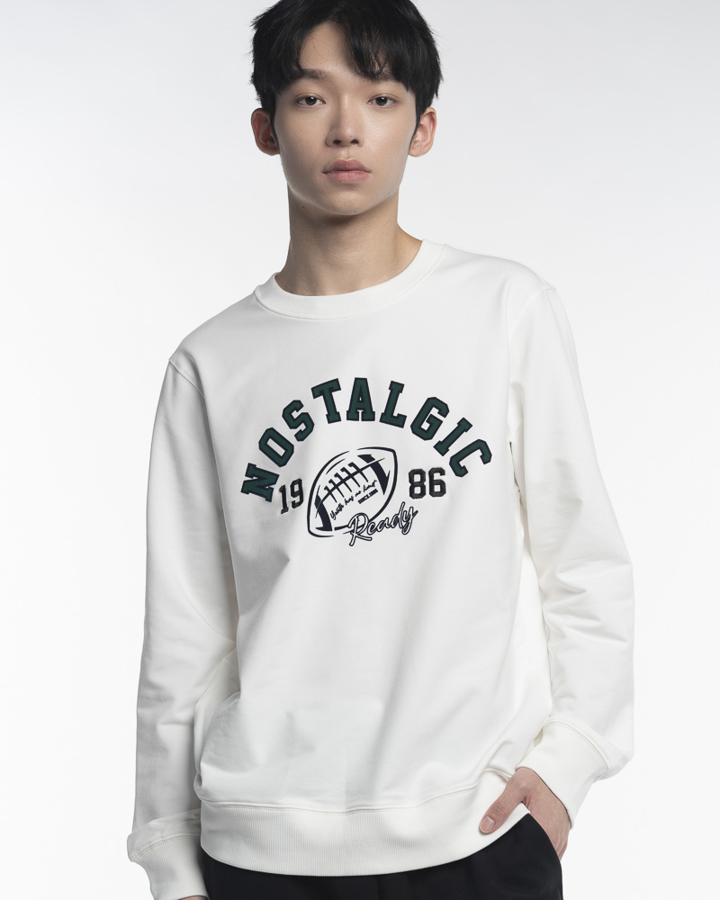 Yishion Men Solid Coloured Long Sleeve Sweatshirt with NOSTALGIC Slogan (White)